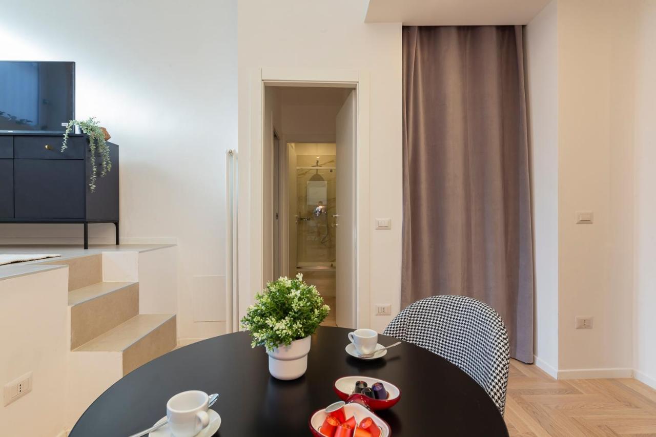 I Host Apartment - Val Strona Mailand Exterior foto